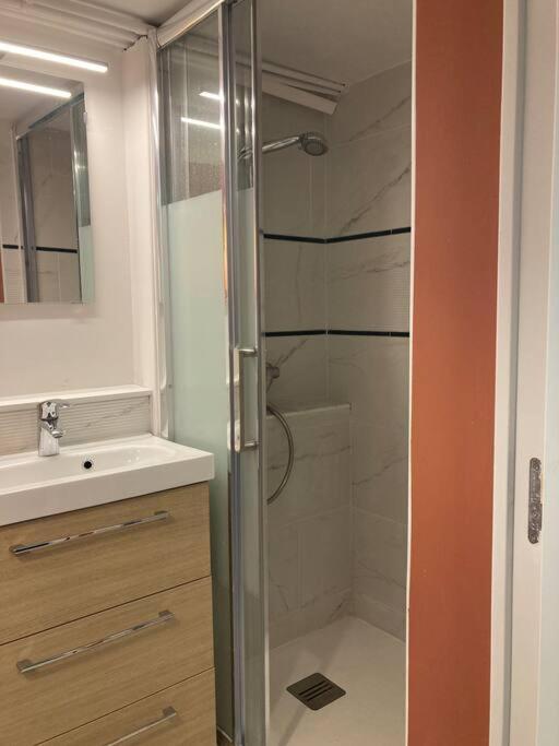 30Mn De Paris St Lazare En Train, Studio 42 M2 Verneuil-sur-Seine Bagian luar foto
