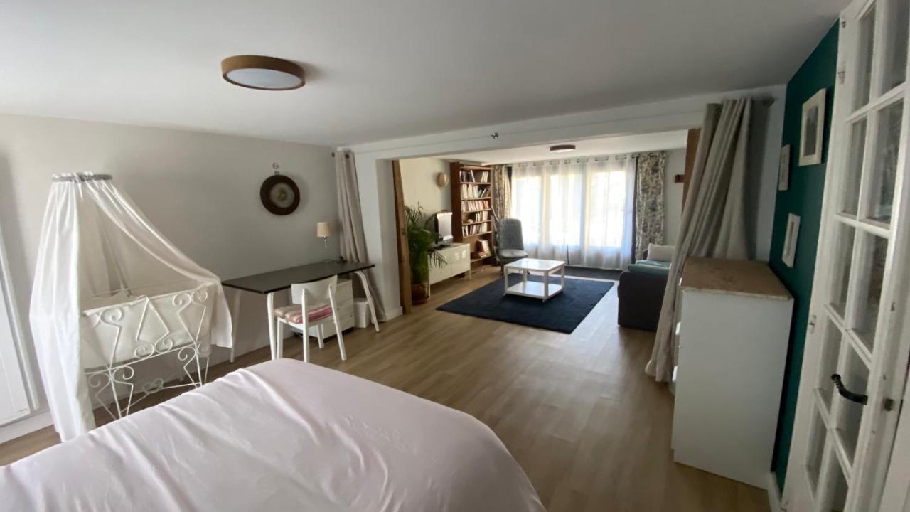 30Mn De Paris St Lazare En Train, Studio 42 M2 Verneuil-sur-Seine Bagian luar foto